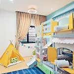 Oc63 By Ohtta Cottage Ipoh For 13 Adults 4 Children